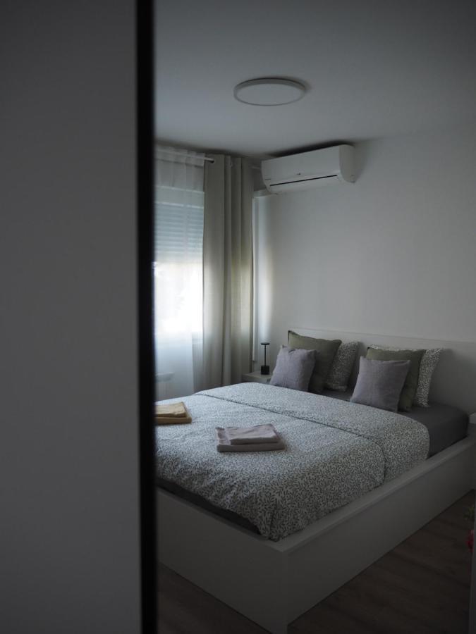 Apartment Simon Загреб Экстерьер фото