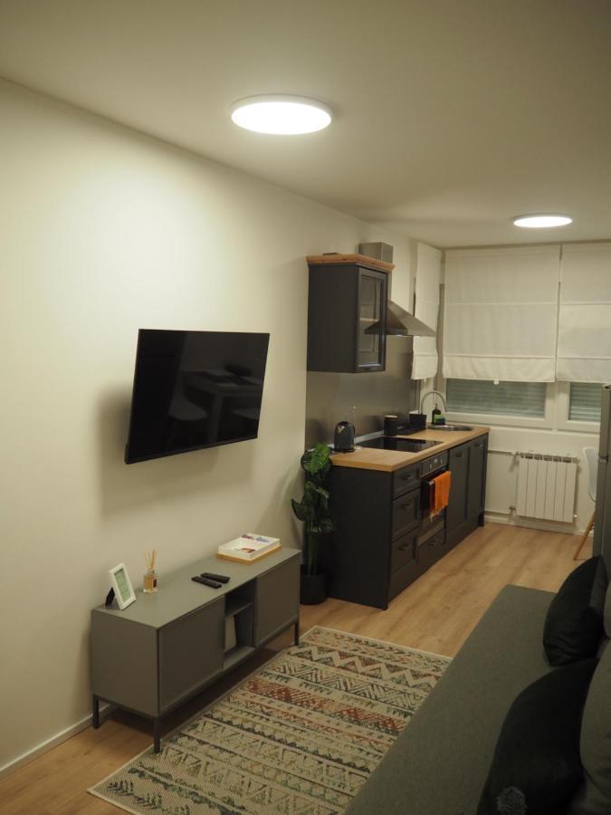 Apartment Simon Загреб Экстерьер фото